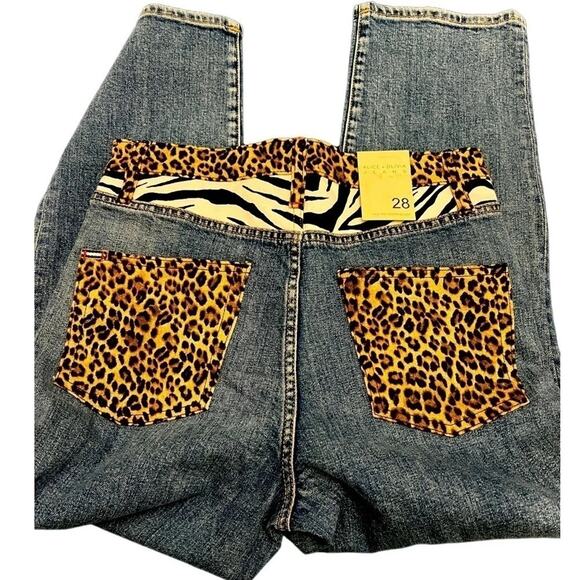 Alice + Olivia Amazing Animal Print High Rise Jeans  Size 28 NWT - Picture 13 of 13